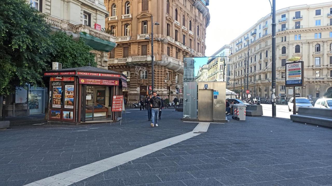 Napoli&Love Apartment Bovio Centro Storico Екстериор снимка