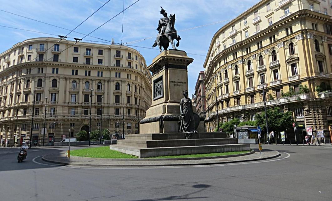 Napoli&Love Apartment Bovio Centro Storico Екстериор снимка